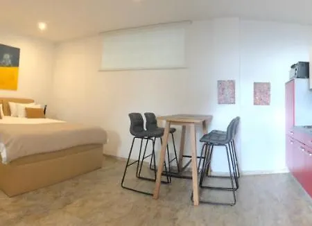Exclusive Airport Apartment Kelsterbach Buitenkant foto