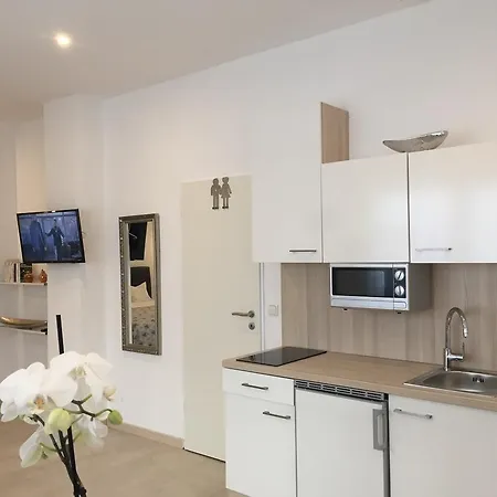 Exclusive Airport Apartment Kelsterbach Buitenkant foto